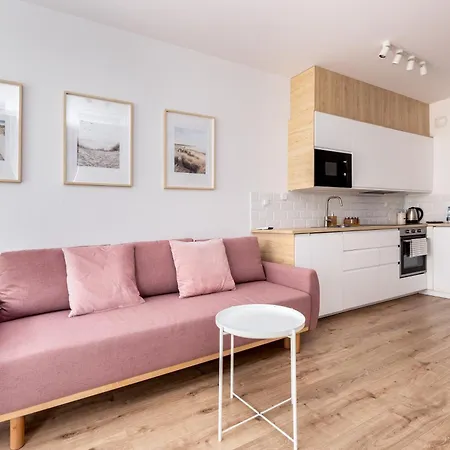 Nova Letnica By Bookinghost