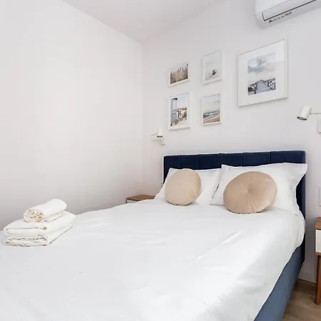 Nova Letnica By Bookinghost Apartman Gdańsk